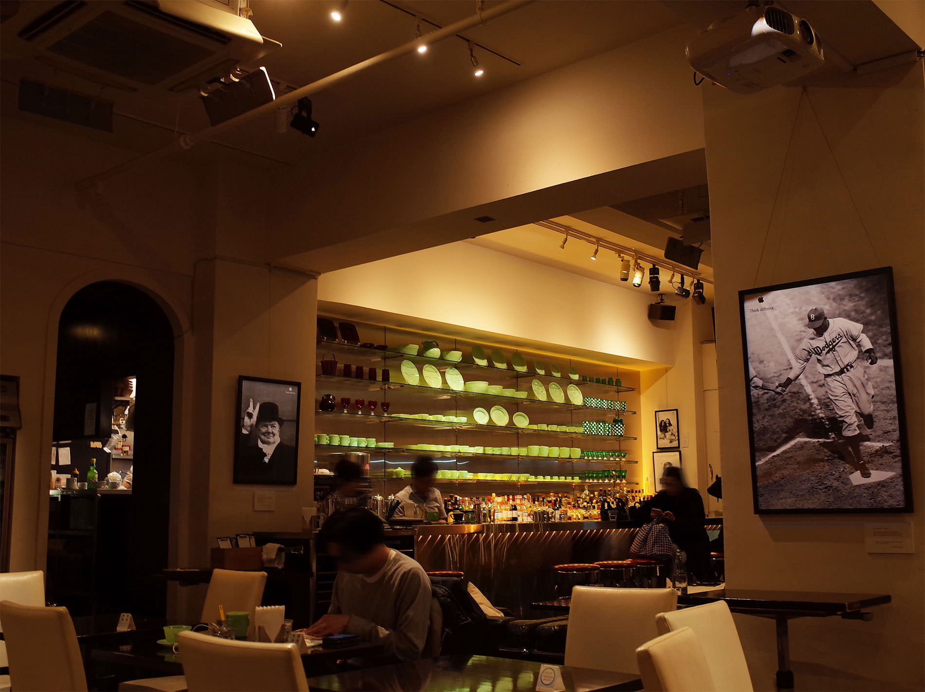 Fire King Cafe / 代々木 ファイヤーキングカフェ