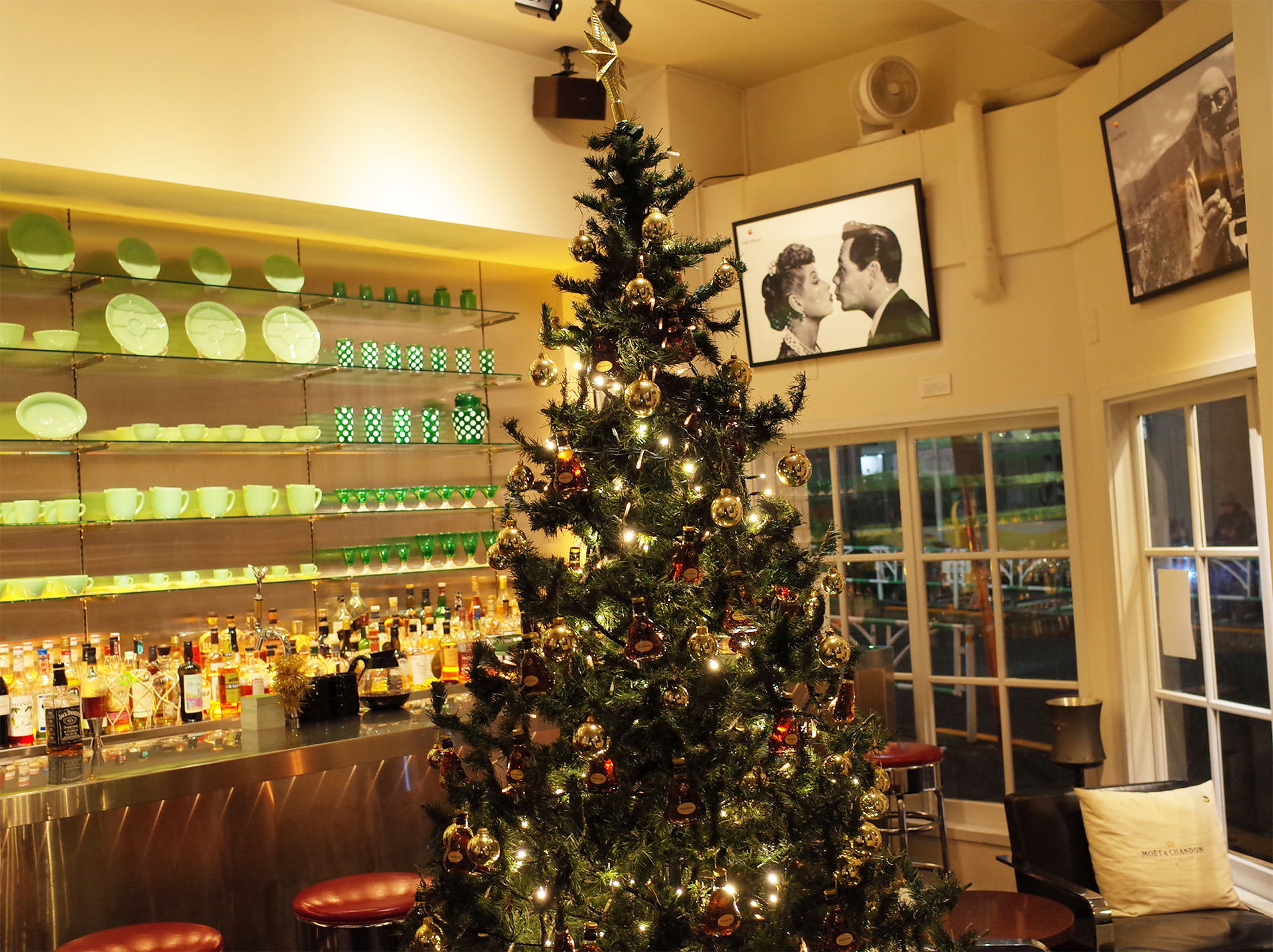 Fire King Cafe / 代々木 ファイヤーキングカフェ