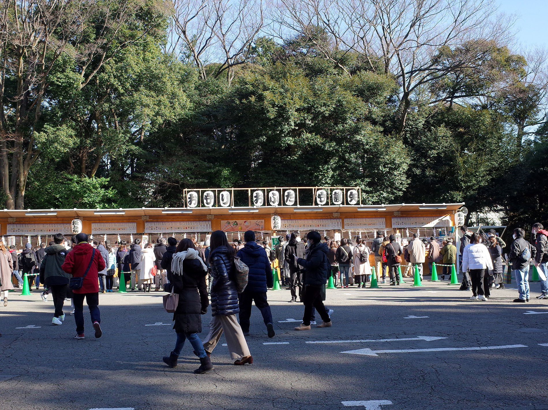 初詣 2022 / The first Tokyo's shrine visit of 2022